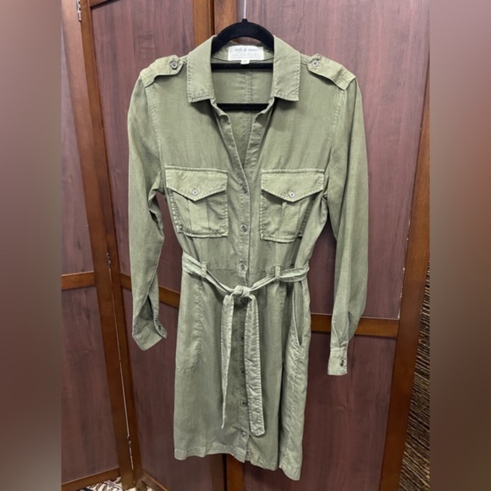 Anthropologie Cloth & Stone Belted Military Dress.‎ Size small